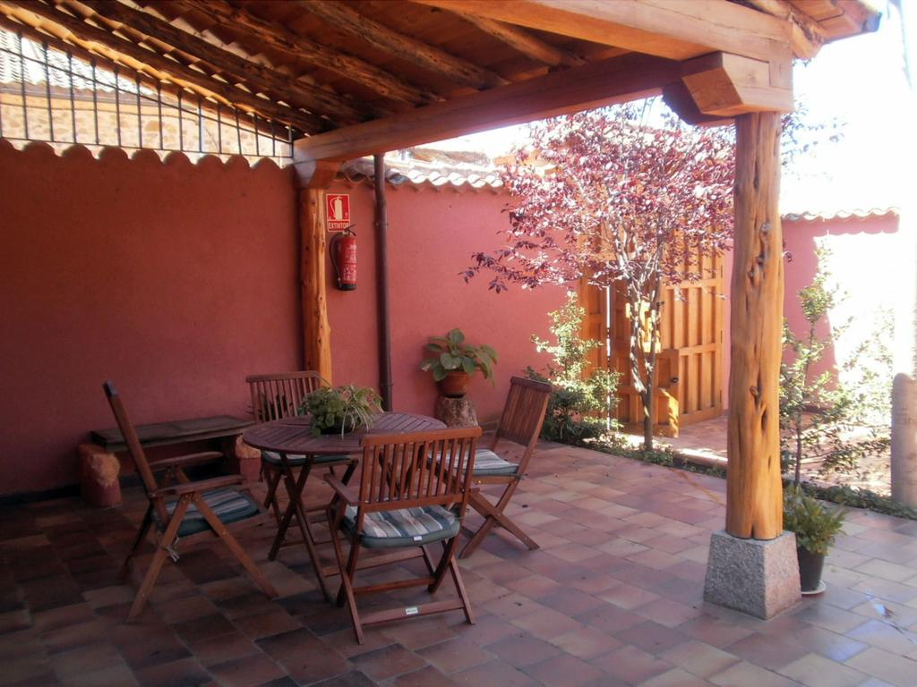 La Cochera de Don Paco Fresno de Cantespino Habitación foto