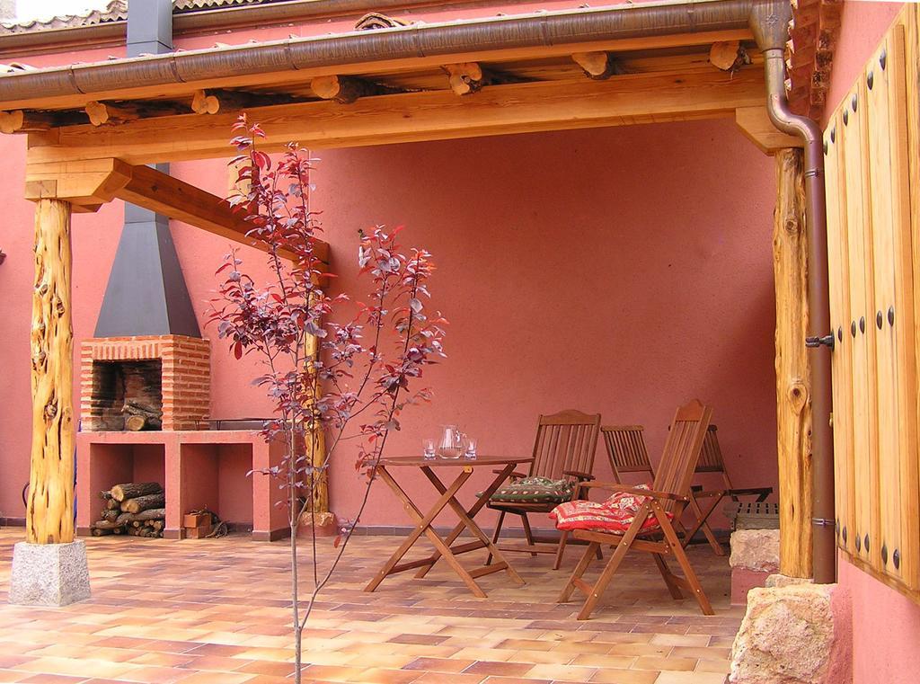La Cochera de Don Paco Fresno de Cantespino Habitación foto