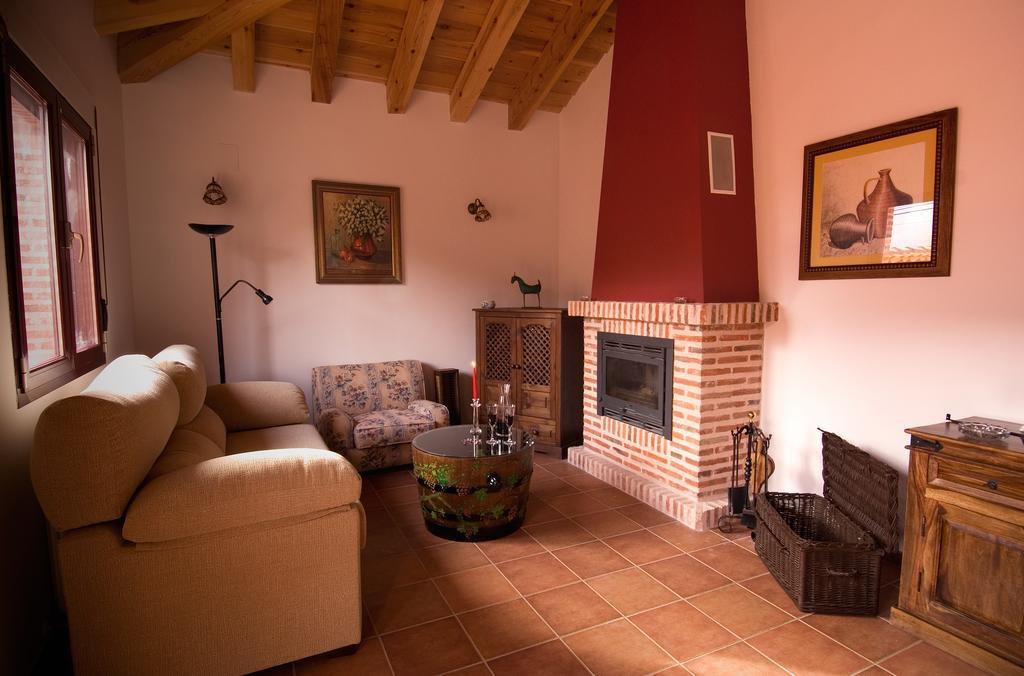 La Cochera de Don Paco Fresno de Cantespino Habitación foto
